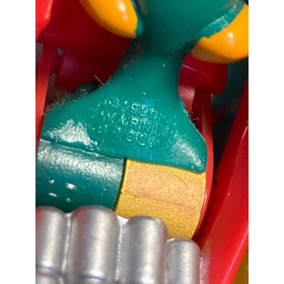 Vintage 1990 Tiny Toons Flip Car Babs Bunny & Plucky Duck McDonalds Happy Meal - Picture 7 of 11